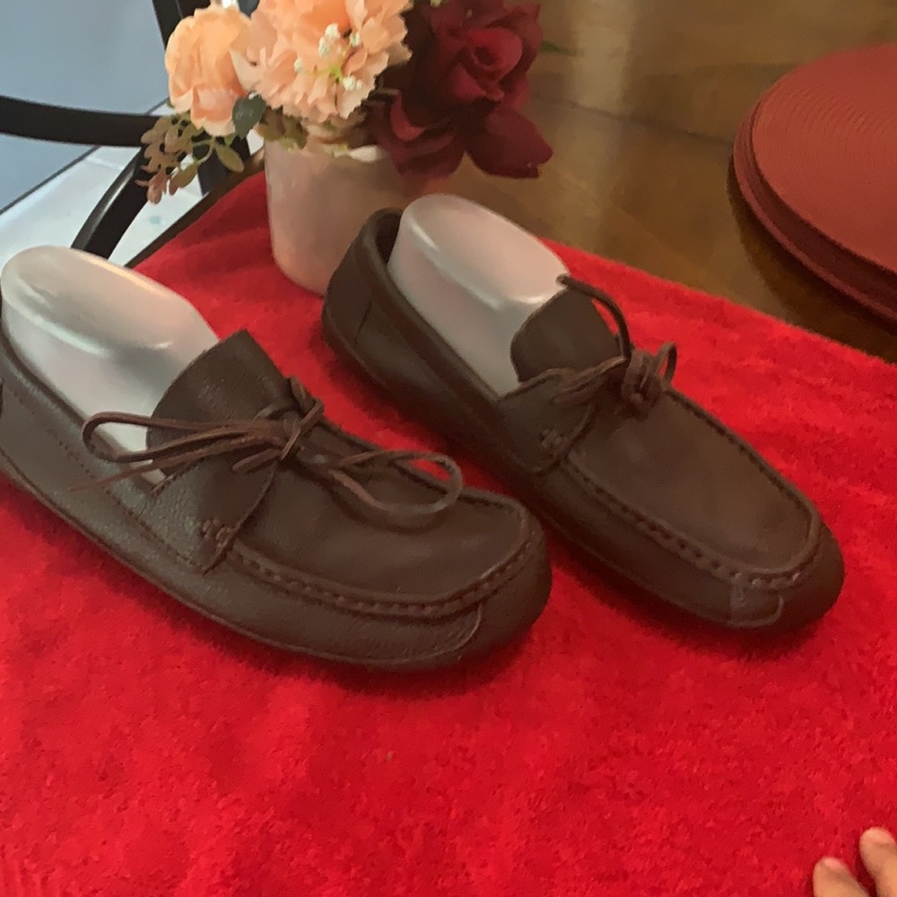UGG LOAFERS ❤️❤️ - Picture 2 of 9